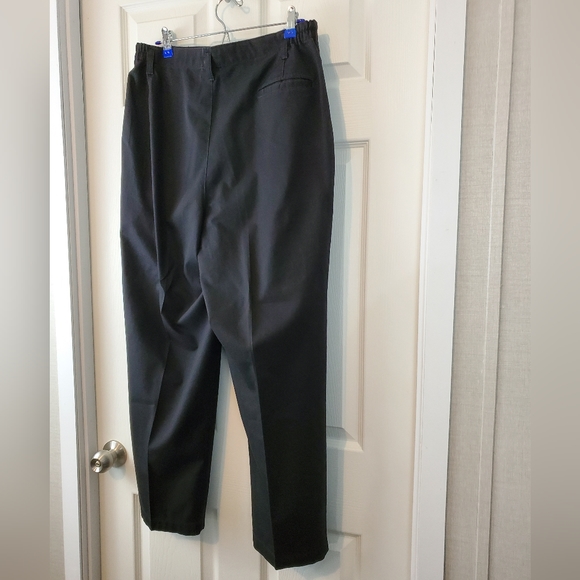 Savane 100% Cotton Pleated Slacks - Picture 8 of 16